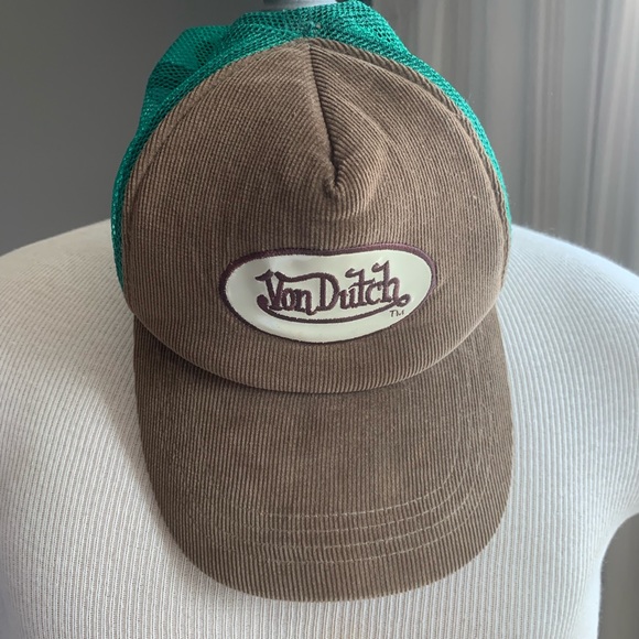 von dutch cap